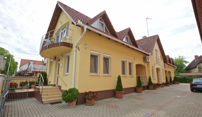 Hajdúszoboszló Cazare | Bungalow (K0413-5) Imaginea poate fi supusă drepturilor de autor. Se recomandă contactarea titularului drepturilor.