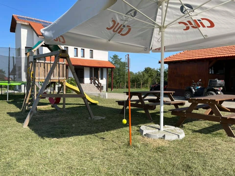 Sasca Montană Cazare | Motel (K1274-10) Imaginea poate fi supusă drepturilor de autor. Se recomandă contactarea titularului drepturilor.