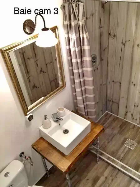 Sasca Montană Cazare | Motel (K1274-24) Imaginea poate fi supusă drepturilor de autor. Se recomandă contactarea titularului drepturilor.