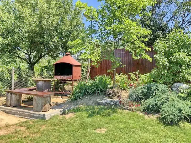 Sasca Montană Cazare | Motel (K1274-38) Imaginea poate fi supusă drepturilor de autor. Se recomandă contactarea titularului drepturilor.