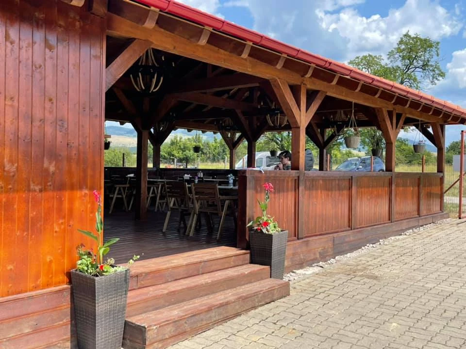 Szászkabánya Szállás | Motel (K1274-59) A kép szerzői jogvédelem alatt állhat. Javasolt a kapcsolatfelvétel a jog tulajdonossal.