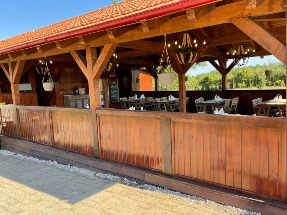 Sasca Montană Cazare | Motel (K1274-64) Imaginea poate fi supusă drepturilor de autor. Se recomandă contactarea titularului drepturilor.