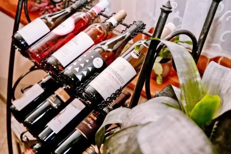 Mișcolț Cazare | Pensiune turistică (K0857-14) Imaginea poate fi supusă drepturilor de autor. Se recomandă contactarea titularului drepturilor.