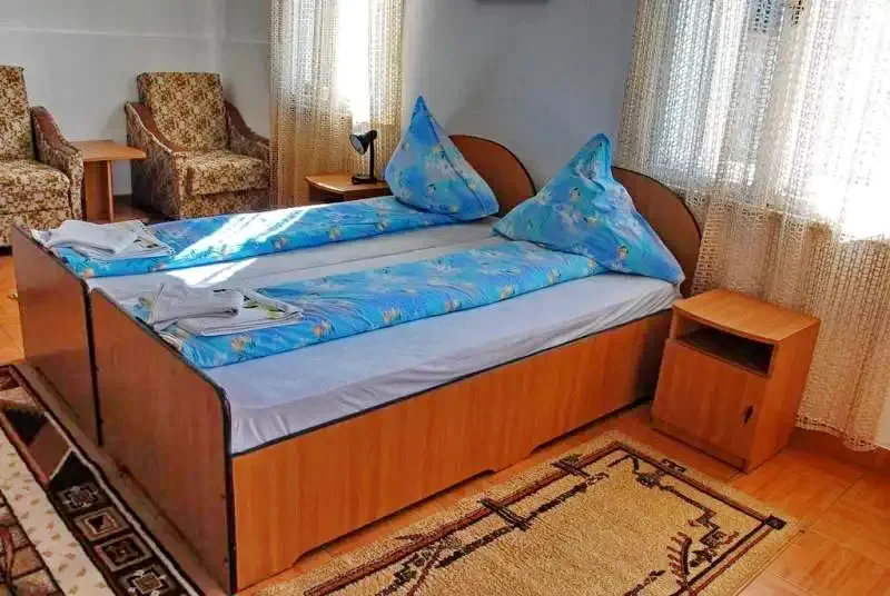 Sasca Montană Cazare | Motel (K1272-13) Imaginea poate fi supusă drepturilor de autor. Se recomandă contactarea titularului drepturilor.