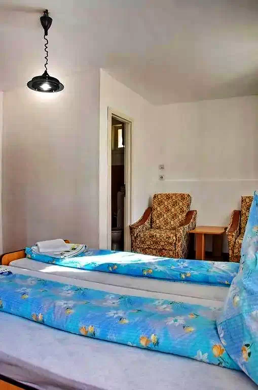 Sasca Montană Cazare | Pensiune (K1272-15) Imaginea poate fi supusă drepturilor de autor. Se recomandă contactarea titularului drepturilor.