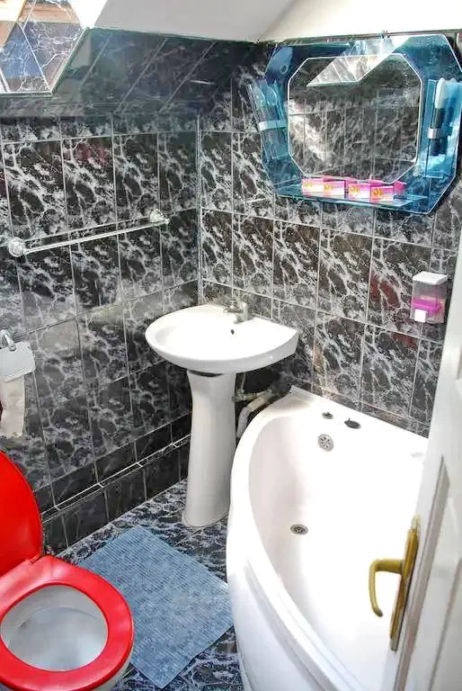 Szászkabánya Szállás | Motel (K1272-16) A kép szerzői jogvédelem alatt állhat. Javasolt a kapcsolatfelvétel a jog tulajdonossal.