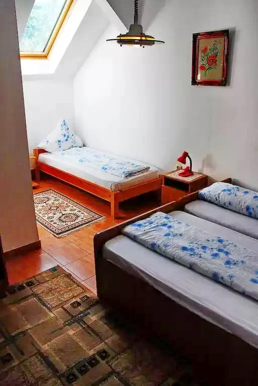 Szászkabánya Szállás | Motel (K1272-35) A kép szerzői jogvédelem alatt állhat. Javasolt a kapcsolatfelvétel a jog tulajdonossal.