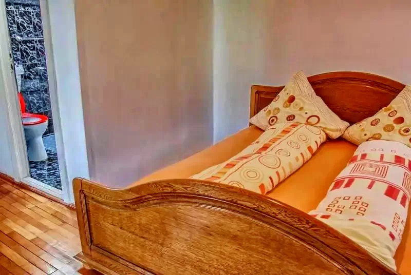 Sasca Montană Cazare | Pensiune (K1272-36) Imaginea poate fi supusă drepturilor de autor. Se recomandă contactarea titularului drepturilor.