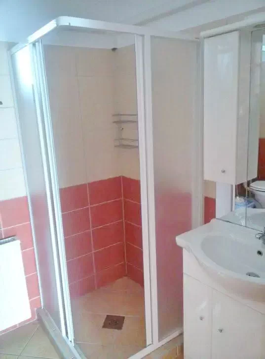 Jula Cazare | Apartament (K0135-5) Imaginea poate fi supusă drepturilor de autor. Se recomandă contactarea titularului drepturilor.