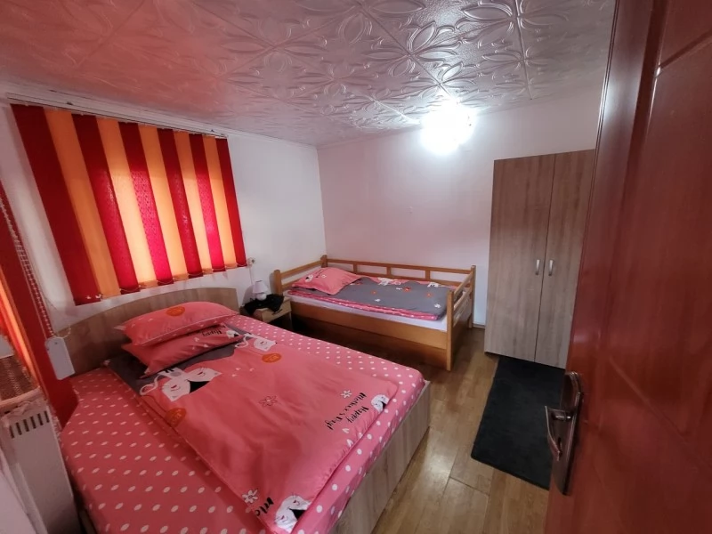 Sovata Cazare | Pensiune (K0117-49) Imaginea poate fi supusă drepturilor de autor. Se recomandă contactarea titularului drepturilor.