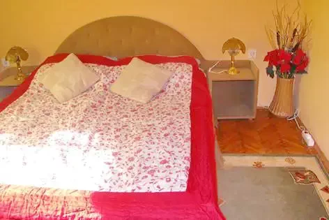 Jula Cazare | Cabană (K0132-15) Imaginea poate fi supusă drepturilor de autor. Se recomandă contactarea titularului drepturilor.