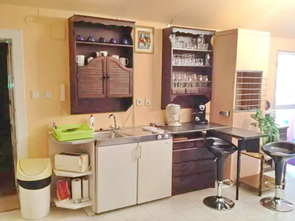 Jula Cazare | Cabană (K0132-18) Imaginea poate fi supusă drepturilor de autor. Se recomandă contactarea titularului drepturilor.