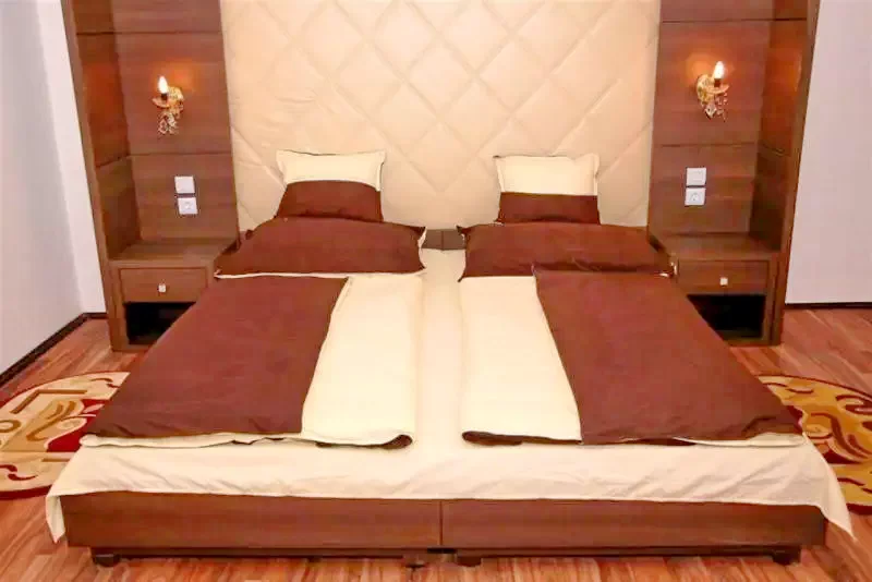 Nyírbátor Szállás | Turisztikai panzió (K0350-19) A kép szerzői jogvédelem alatt állhat. Javasolt a kapcsolatfelvétel a jog tulajdonossal.