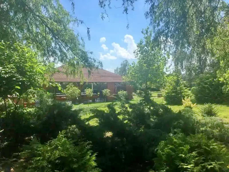  Cazare | Pensiune turistică (K0350-51) Imaginea poate fi supusă drepturilor de autor. Se recomandă contactarea titularului drepturilor.