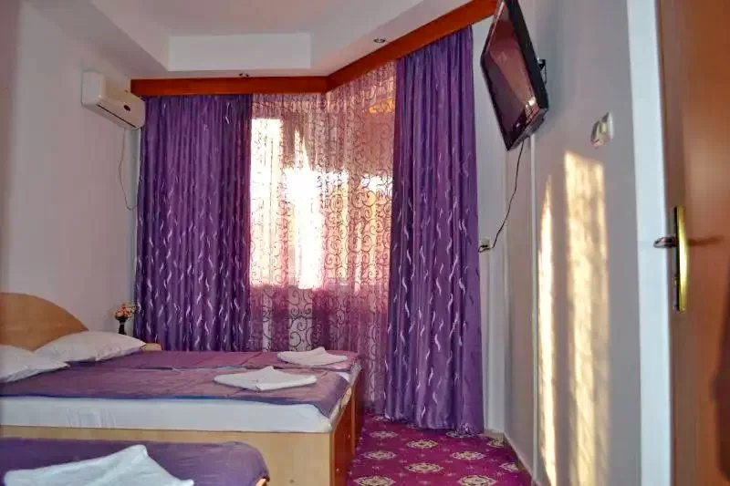 Tulcsa Szállás | Motel (K1317-20) A kép szerzői jogvédelem alatt állhat. Javasolt a kapcsolatfelvétel a jog tulajdonossal.