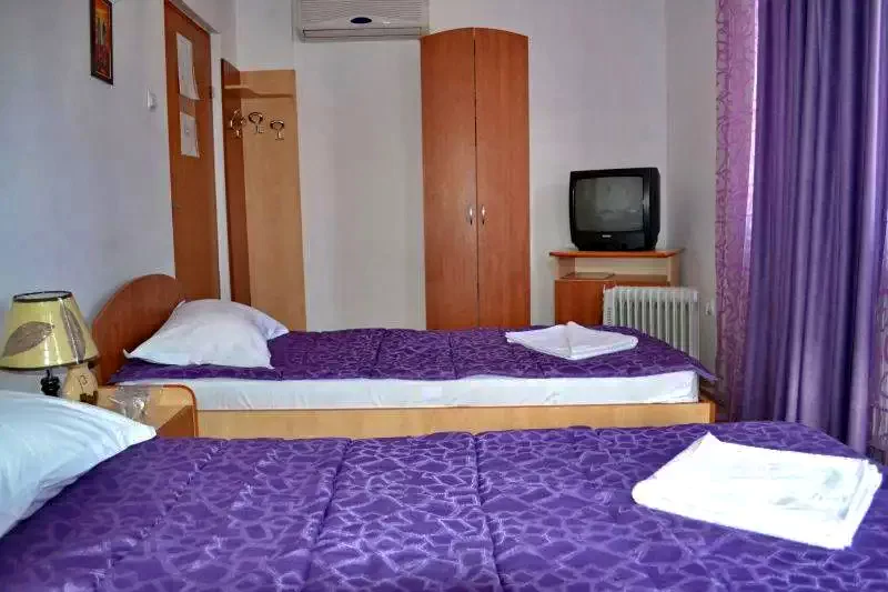 Tulcea Cazare | Pensiune (K1317-27) Imaginea poate fi supusă drepturilor de autor. Se recomandă contactarea titularului drepturilor.