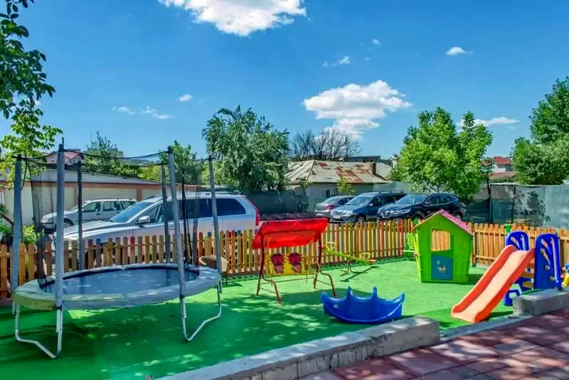 Tulcea Cazare | Pensiune (K1317-37) Imaginea poate fi supusă drepturilor de autor. Se recomandă contactarea titularului drepturilor.