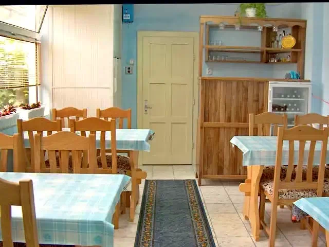 Satu Mare Cazare | Cabană (K0553-2) Imaginea poate fi supusă drepturilor de autor. Se recomandă contactarea titularului drepturilor.