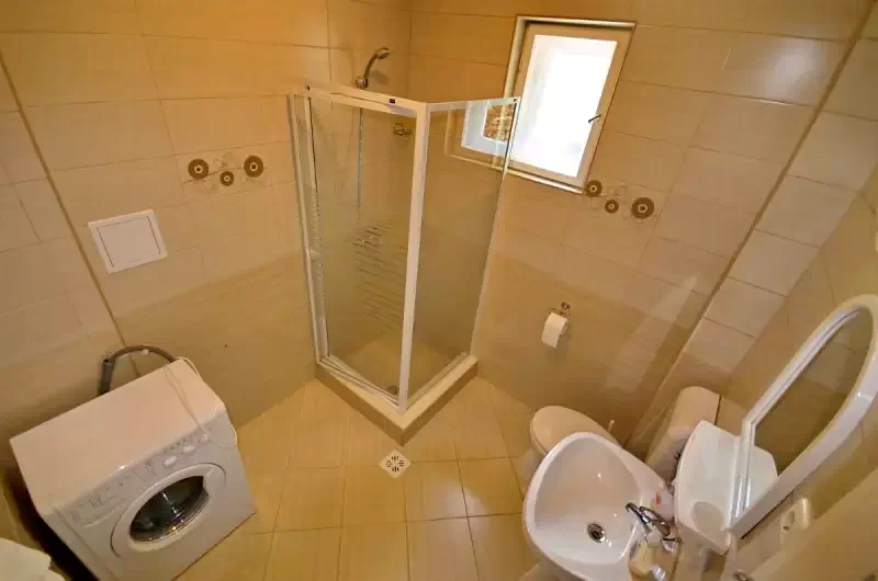Pârâu Satu Mare Cazare | Cabană (K0219-52) Imaginea poate fi supusă drepturilor de autor. Se recomandă contactarea titularului drepturilor.