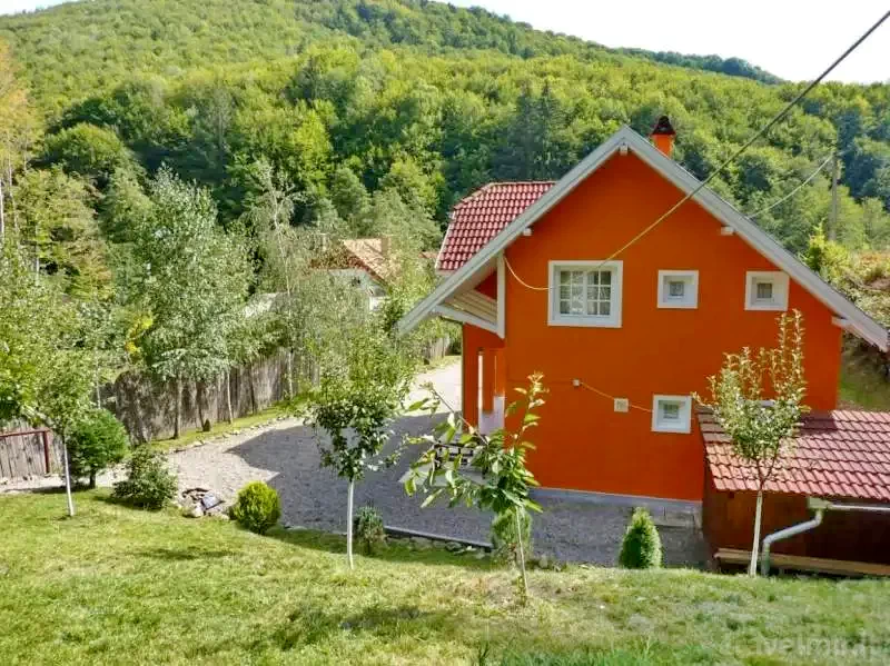 Pârâu Satu Mare Cazare | Cabană (K0246-10) Imaginea poate fi supusă drepturilor de autor. Se recomandă contactarea titularului drepturilor.