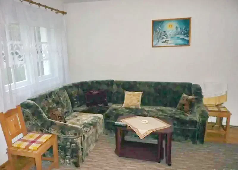 Pârâu Satu Mare Cazare | Cabană (K0246-18) Imaginea poate fi supusă drepturilor de autor. Se recomandă contactarea titularului drepturilor.