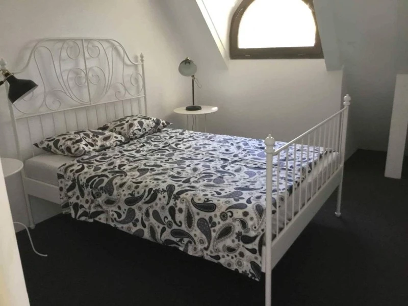 Szászkabánya Szállás | Motel (K1563-13) A kép szerzői jogvédelem alatt állhat. Javasolt a kapcsolatfelvétel a jog tulajdonossal.