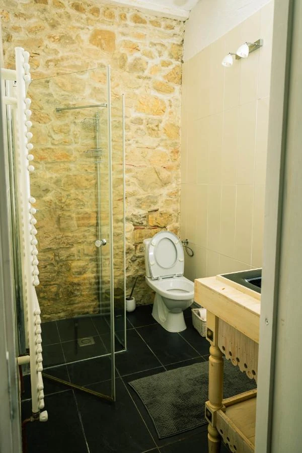 Sasca Montană Cazare | Motel (K1563-25) Imaginea poate fi supusă drepturilor de autor. Se recomandă contactarea titularului drepturilor.