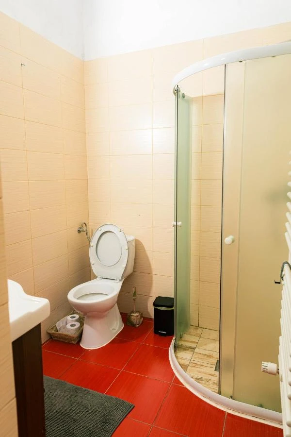 Szászkabánya Szállás | Motel (K1563-31) A kép szerzői jogvédelem alatt állhat. Javasolt a kapcsolatfelvétel a jog tulajdonossal.