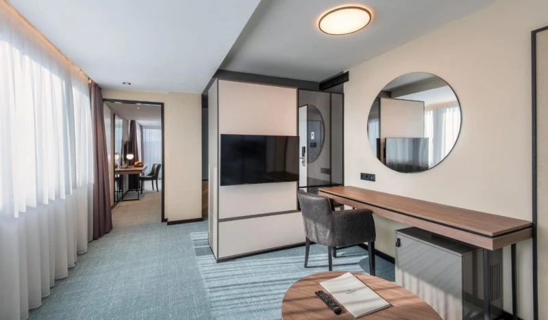  Cazare | Casă de oaspeți (K0019-5) Imaginea poate fi supusă drepturilor de autor. Se recomandă contactarea titularului drepturilor.