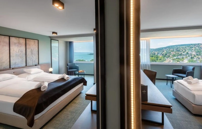  Cazare | Casă de oaspeți (K0019-15) Imaginea poate fi supusă drepturilor de autor. Se recomandă contactarea titularului drepturilor.