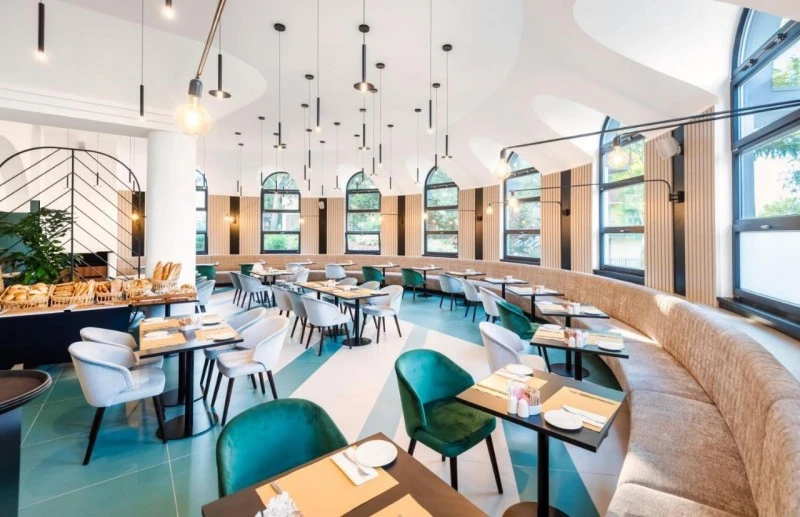  Cazare | Casă de oaspeți (K0019-25) Imaginea poate fi supusă drepturilor de autor. Se recomandă contactarea titularului drepturilor.