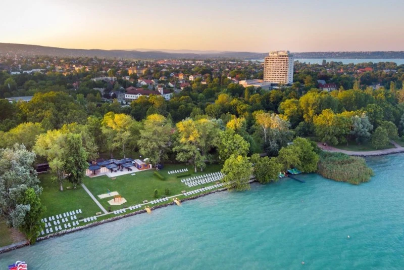 Balatonalmádi Szállás | Hotel**** (K0019-36) A kép szerzői jogvédelem alatt állhat. Javasolt a kapcsolatfelvétel a jog tulajdonossal.