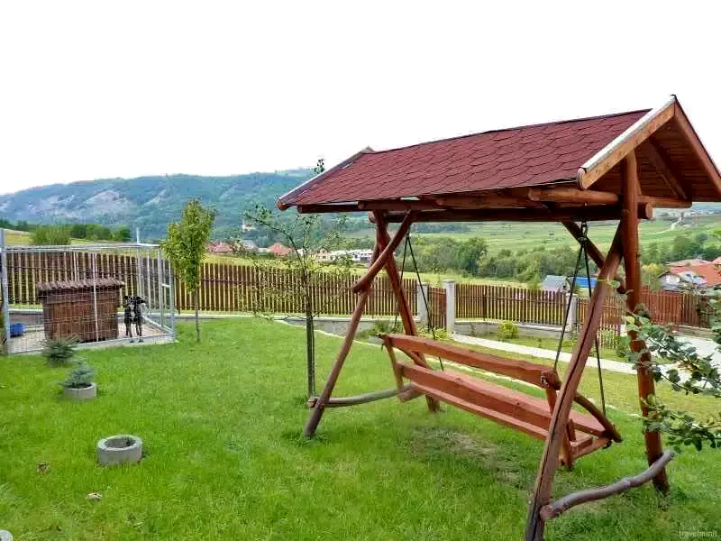 Pârâu Satu Mare Cazare | Casă de oaspeți (K0521-2) Imaginea poate fi supusă drepturilor de autor. Se recomandă contactarea titularului drepturilor.