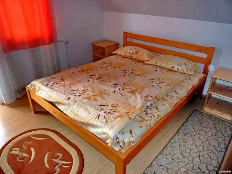 Pârâu Satu Mare Cazare | Casă de oaspeți (K0521-9) Imaginea poate fi supusă drepturilor de autor. Se recomandă contactarea titularului drepturilor.
