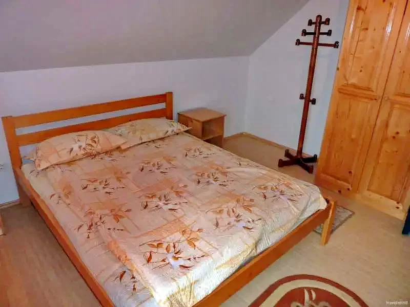 Pârâu Satu Mare Cazare | Casă de oaspeți (K0521-11) Imaginea poate fi supusă drepturilor de autor. Se recomandă contactarea titularului drepturilor.