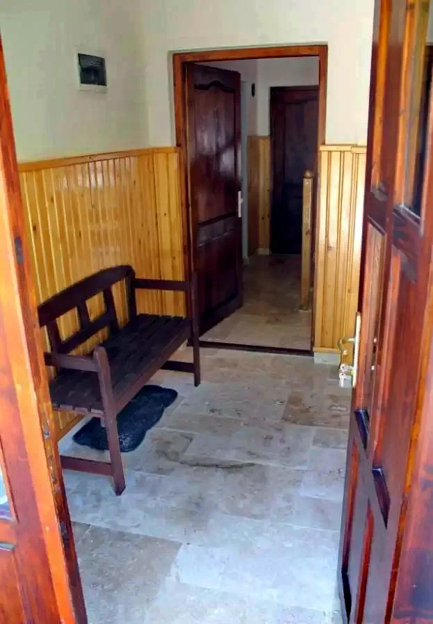 Pârâu Satu Mare Cazare | Cabană (K0526-26) Imaginea poate fi supusă drepturilor de autor. Se recomandă contactarea titularului drepturilor.