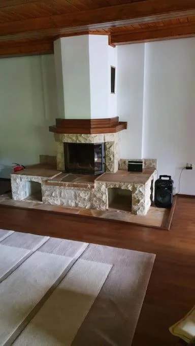 Pârâu Satu Mare Cazare | Cabană (K1151-3) Imaginea poate fi supusă drepturilor de autor. Se recomandă contactarea titularului drepturilor.