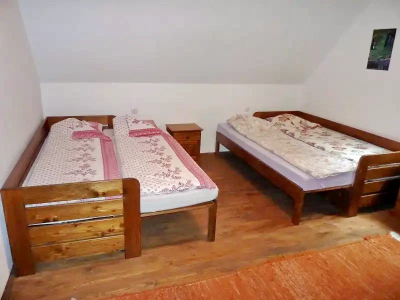Cazare Pârâu Satu Mare - Casa la cheie Gyerő Attila II.|Máréfalvi-patak - Gyerõ Attila II. Kulcsosház. Imaginea poate fi supusă drepturilor de autor. Se recomandă contactarea titularului drepturilor.