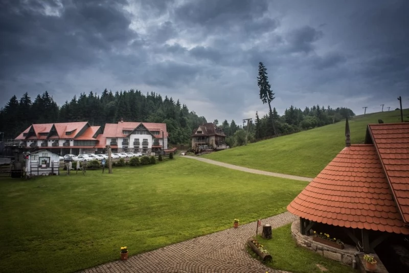 Băile Homorod Cazare | Cabană (K0036-34) Imaginea poate fi supusă drepturilor de autor. Se recomandă contactarea titularului drepturilor.