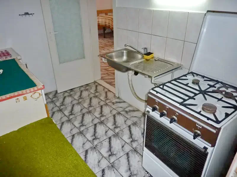 Pârâu Satu Mare Cazare | Cabană (K0731-19) Imaginea poate fi supusă drepturilor de autor. Se recomandă contactarea titularului drepturilor.