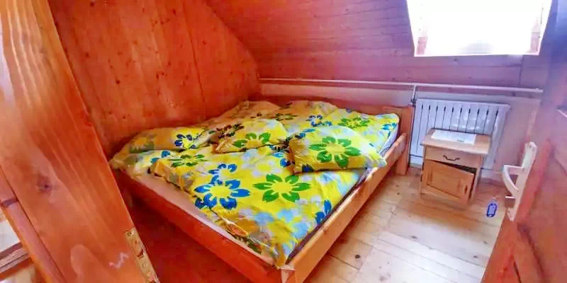 Pasul Bucin Cazare | Pensiune (K0137-32) Imaginea poate fi supusă drepturilor de autor. Se recomandă contactarea titularului drepturilor.