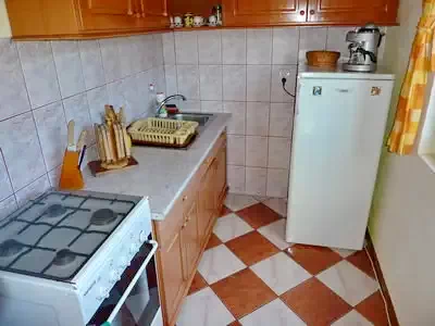 Pârâu Satu Mare Cazare | Cabană (K0529-4) Imaginea poate fi supusă drepturilor de autor. Se recomandă contactarea titularului drepturilor.