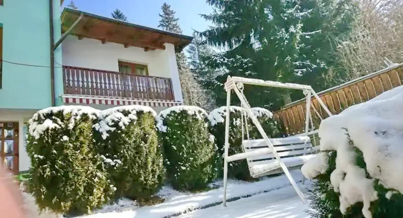 Szállás Băile Tușnad - Pensiunea Olt*** | Tusnádfürdő - Olt Panzió***. A kép szerzői jogvédelem alatt állhat. Javasolt a kapcsolatfelvétel a jog tulajdonossal.