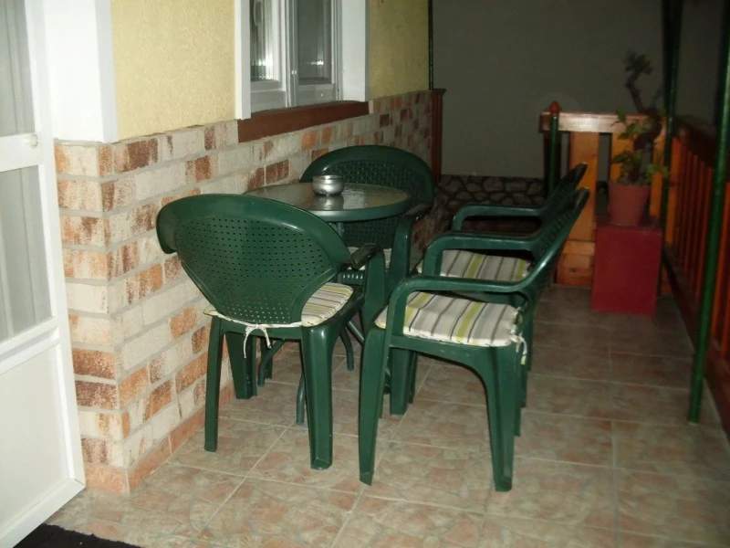  Cazare | Bungalow (K1052-22) Imaginea poate fi supusă drepturilor de autor. Se recomandă contactarea titularului drepturilor.