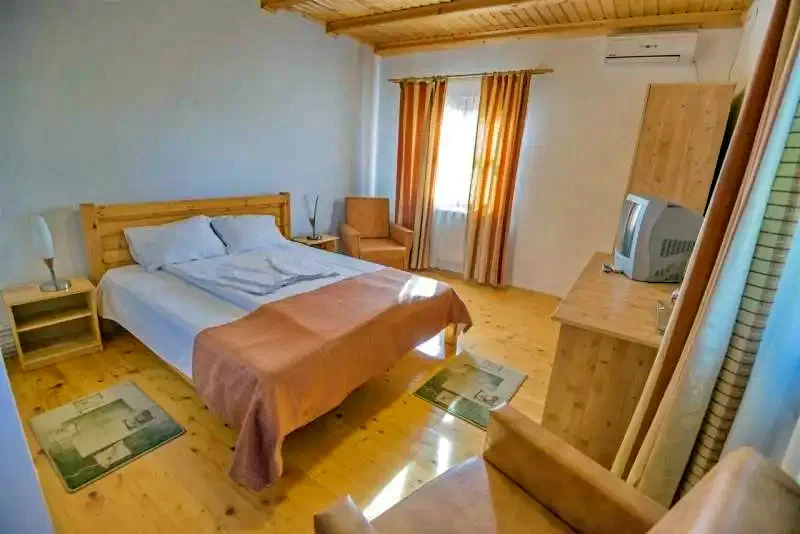 Alba Iulia Cazare | Pensiune (K1180-5) Imaginea poate fi supusă drepturilor de autor. Se recomandă contactarea titularului drepturilor.