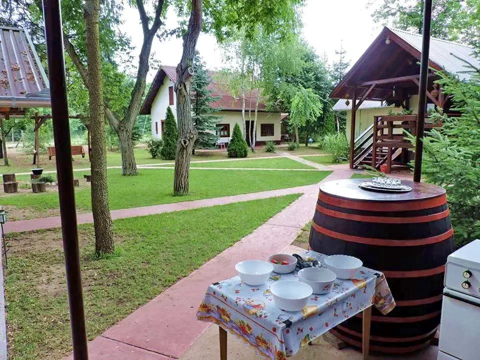Cazare Kiskunmajsa / Gencsi Tanya. Imaginea poate fi supusă drepturilor de autor. Se recomandă contactarea titularului drepturilor.