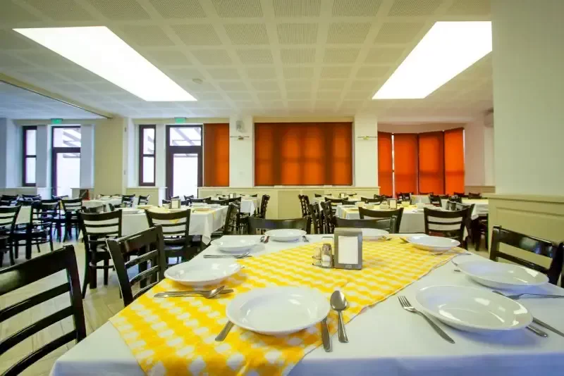 Kolozsvár Szállás | Motel (K1400-1) A kép szerzői jogvédelem alatt állhat. Javasolt a kapcsolatfelvétel a jog tulajdonossal.