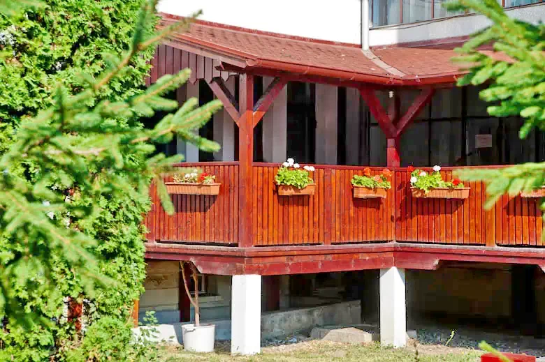 Kolozsvár Szállás | Motel (K1400-15) A kép szerzői jogvédelem alatt állhat. Javasolt a kapcsolatfelvétel a jog tulajdonossal.