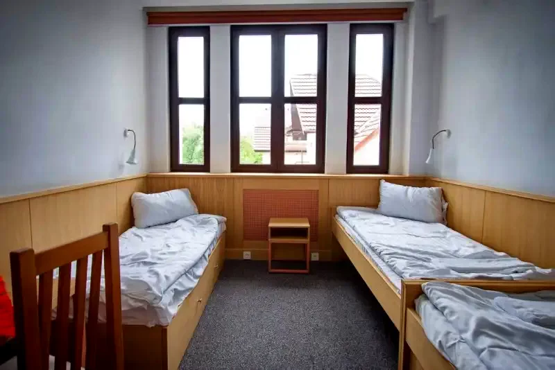 Cluj-Napoca Cazare | Pensiune (K1400-20) Imaginea poate fi supusă drepturilor de autor. Se recomandă contactarea titularului drepturilor.