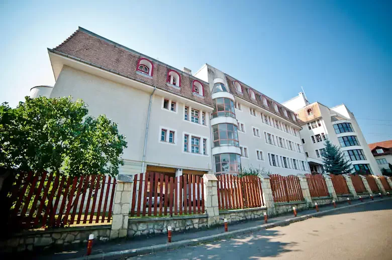 Cluj-Napoca Cazare | Pensiune (K1400-31) Imaginea poate fi supusă drepturilor de autor. Se recomandă contactarea titularului drepturilor.